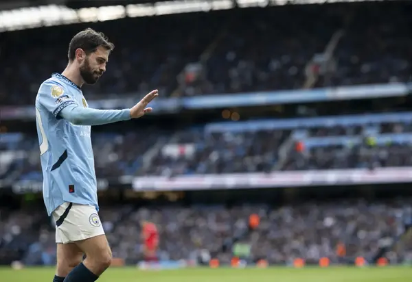 ‘Naah He Needs To Leave Bro’ ‘Time To Go To The MLS’ Fans React As Man City Ace Makes Surprise Decision On Future ‘Naah He Needs To Leave Bro’ ‘Time To Go To The MLS’ Fans React As Man City Ace Makes Surprise Decision On Future