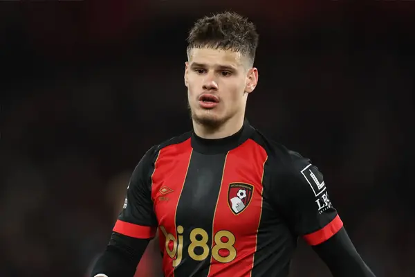 ‘Bring Him Immediately’ ‘Liverpool Fans Will Be Really Mad’ Fans React As Man City Join £45M Transfer Battle