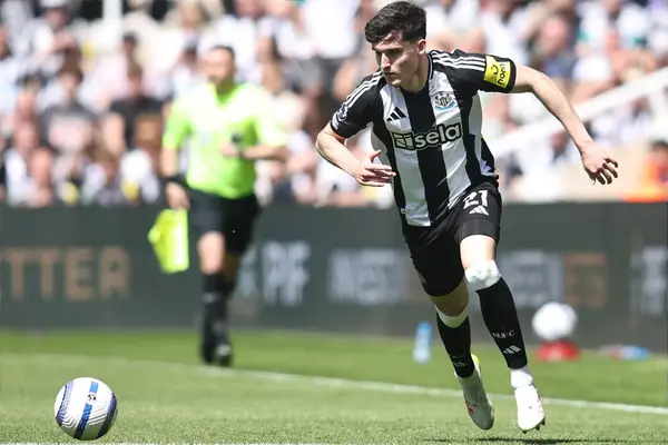 Romano Reveals Man City Are After Former Chelsea Fullback Who Has Been Compared To A Young Gareth Bale