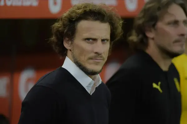 Diego Forlan Claims That Man City Have A Player Who Is Better Than Cole Palmer, Lautaro Martinez And Viktor Gyokeres