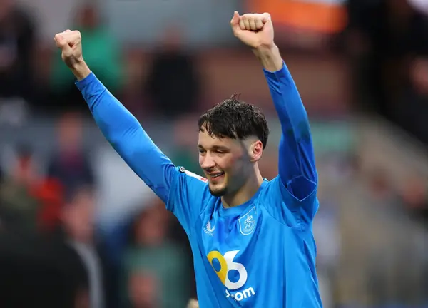 Man City Seal 6th Summer Signing As Romano Issues “Here We Go” Confirmation Man City Seal 6th Summer Signing As Romano Issues “Here We Go” Confirmation