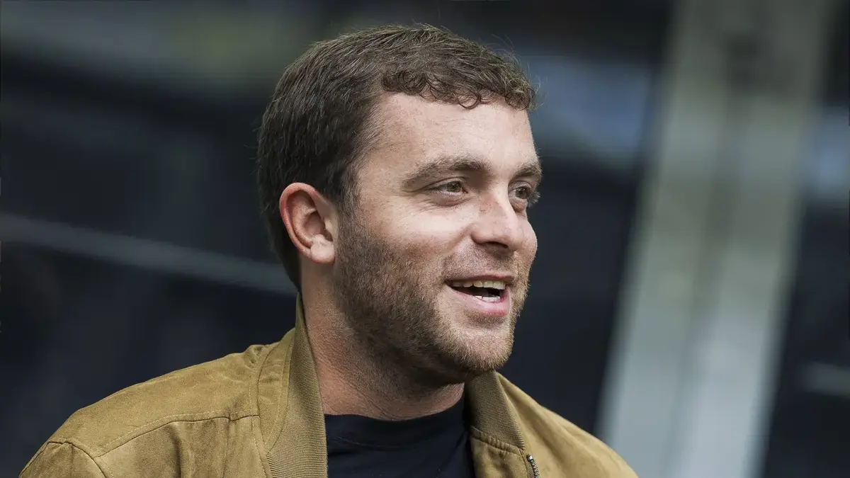 Romano Confirms Pep Guardiola Is A “Big Fan” Of Ex-Chelsea Boss As Man City Eye “Potential” Successor Romano Confirms Pep Guardiola Is A “Big Fan” Of Ex-Chelsea Boss As Man City Eye “Potential” Successor