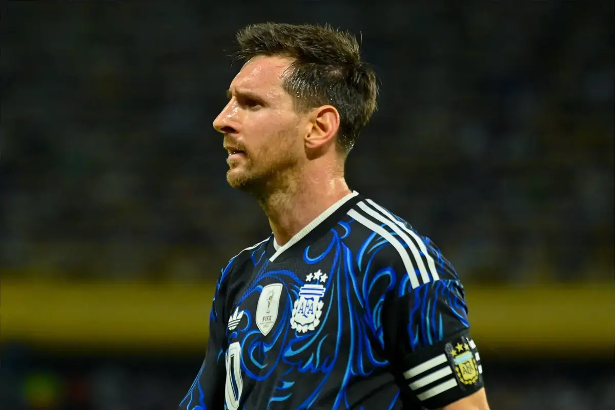 Man City Sign Messi As Guardiola Is Finally Reunited With Argentinian Legend Man City Sign Messi As Guardiola Is Finally Reunited With Argentinian Legend